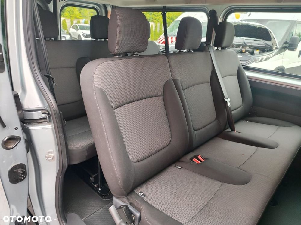 Renault Trafic - 10