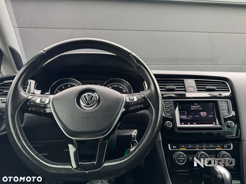 Volkswagen Golf 1.4 TSI BlueMotion Technology DSG Highline - 14