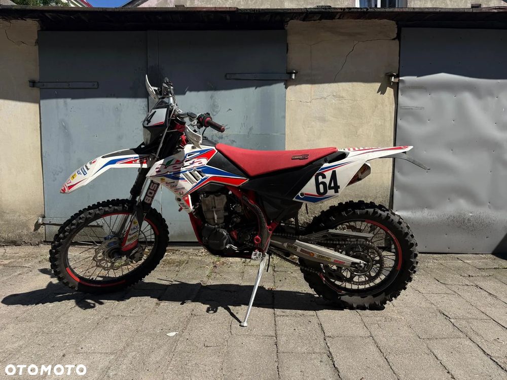 Beta RR - 2