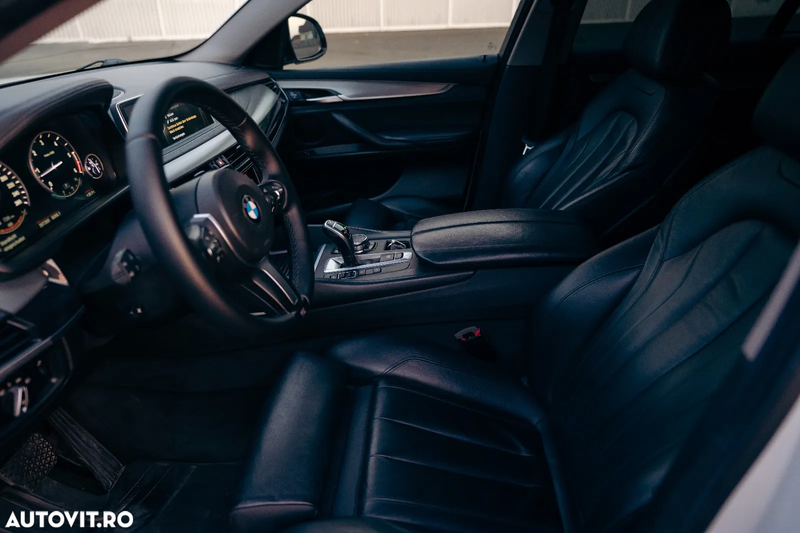 BMW X6 xDrive30d - 16