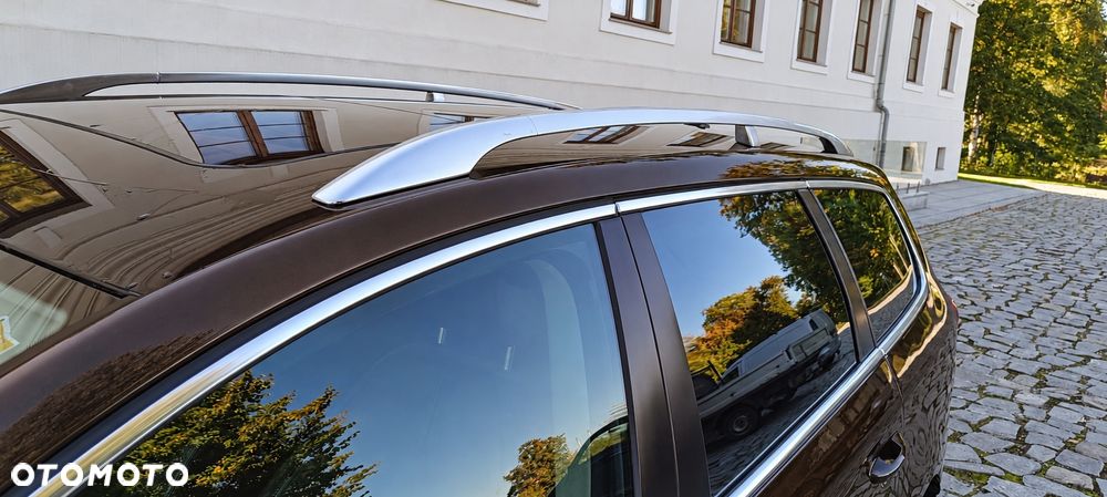 Volkswagen Passat - 13