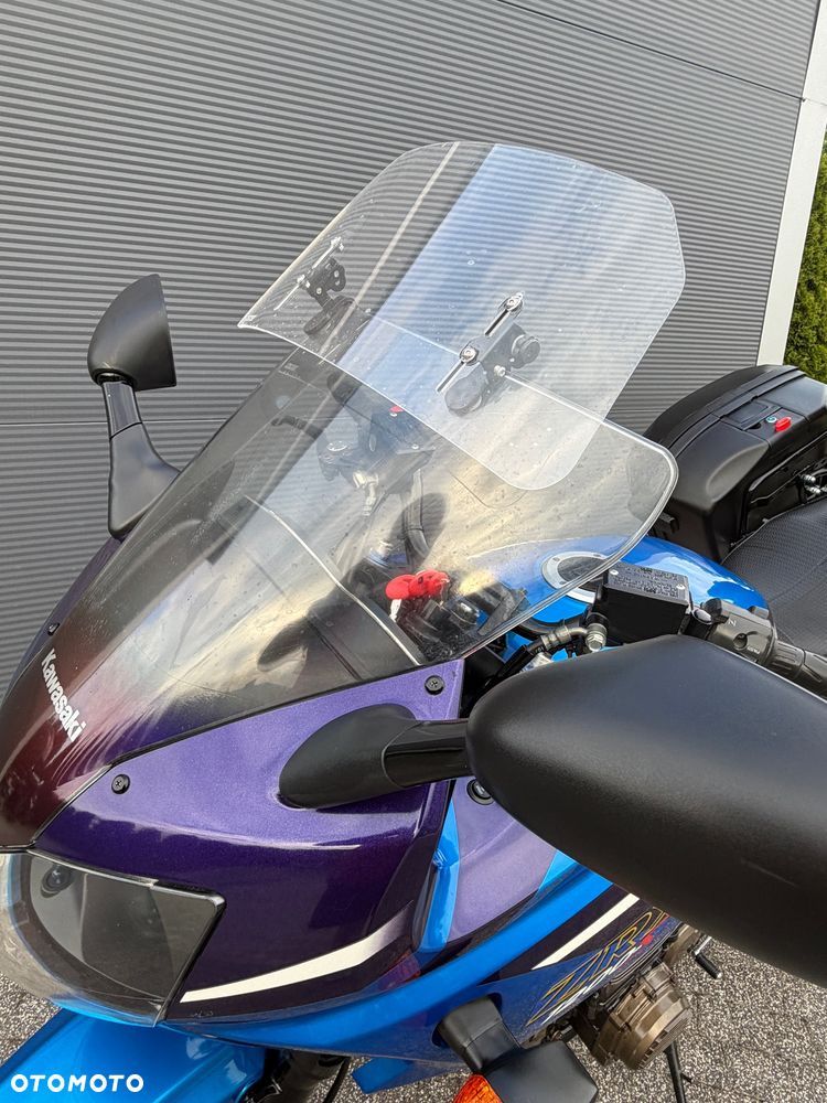 Kawasaki ZRX - 19