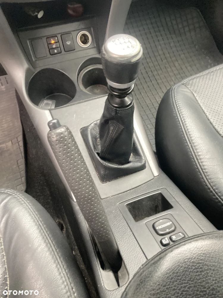 Toyota RAV4 2.2 D-4D Premium - 10