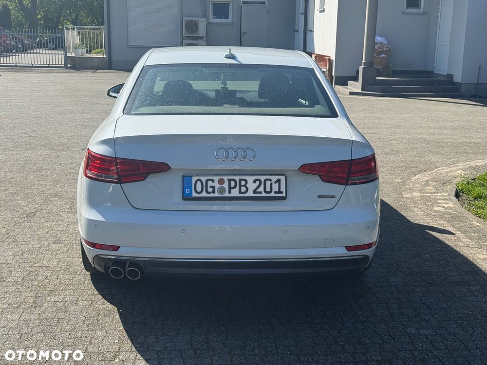 Audi A4 Limousine 2.0 TDI Quattro Sport S tronic - 32