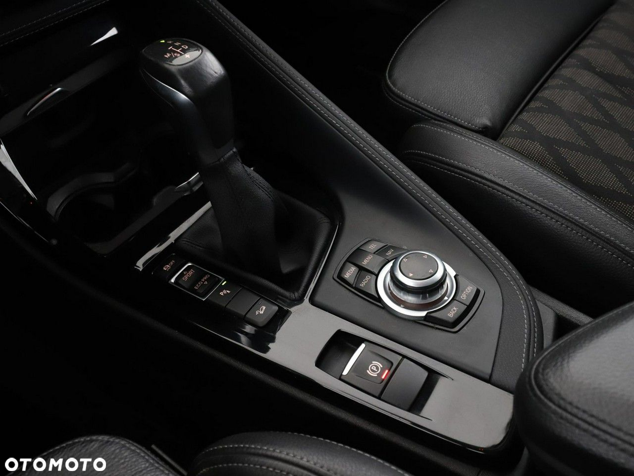 BMW X1 xDrive20d xLine - 29