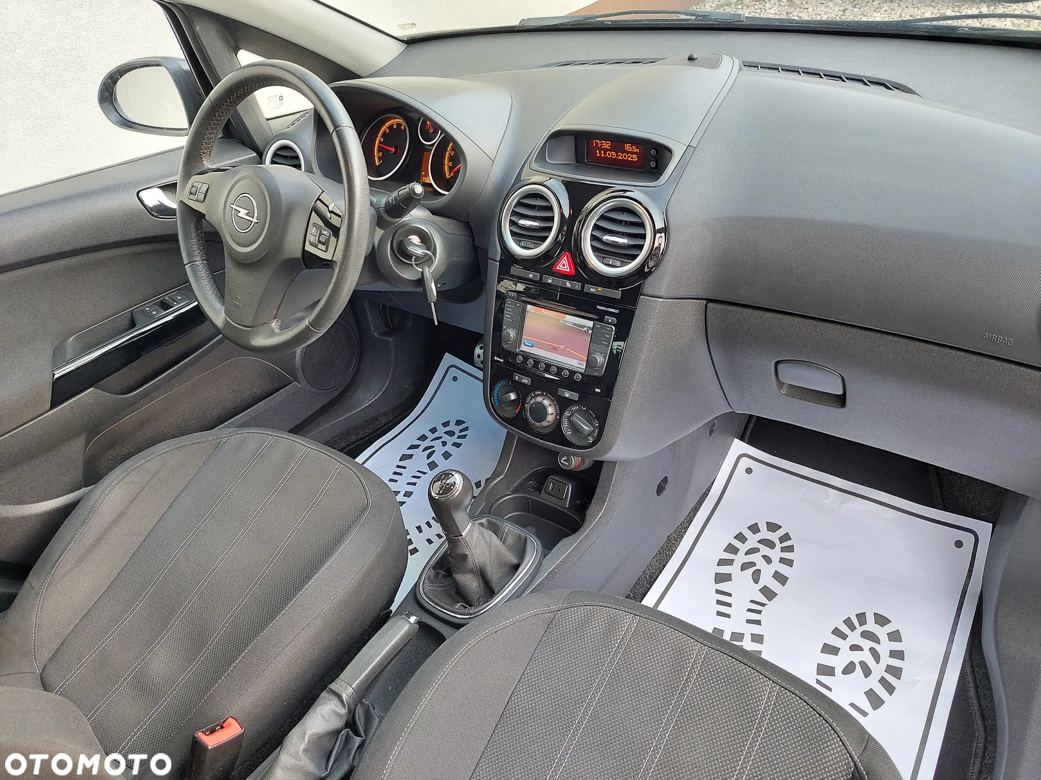 Opel Corsa 1.4 16V Color Elegance - 30