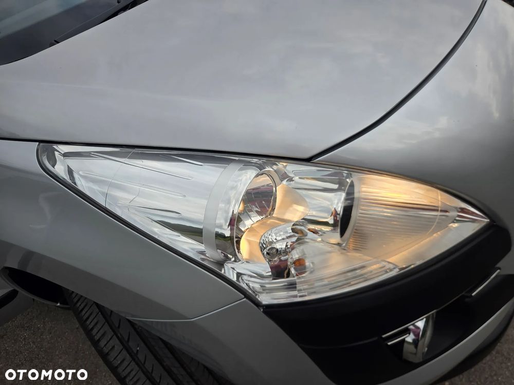 Peugeot 3008 1.6 HDi Premium - 24