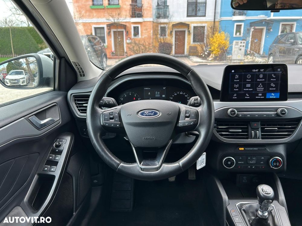 Ford Focus 1.0 EcoBoost Connected - 12