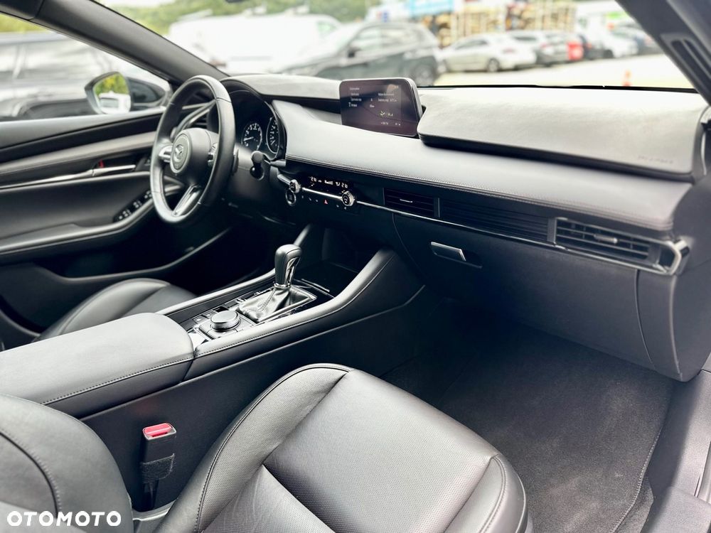 Mazda 3 e-SKYACTIV-G 150 M HYBRID DRIVE EXCLUSIVE-LINE - 17