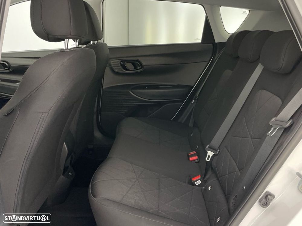 Hyundai Bayon 1.0 T-GDI Premium DCT - 12