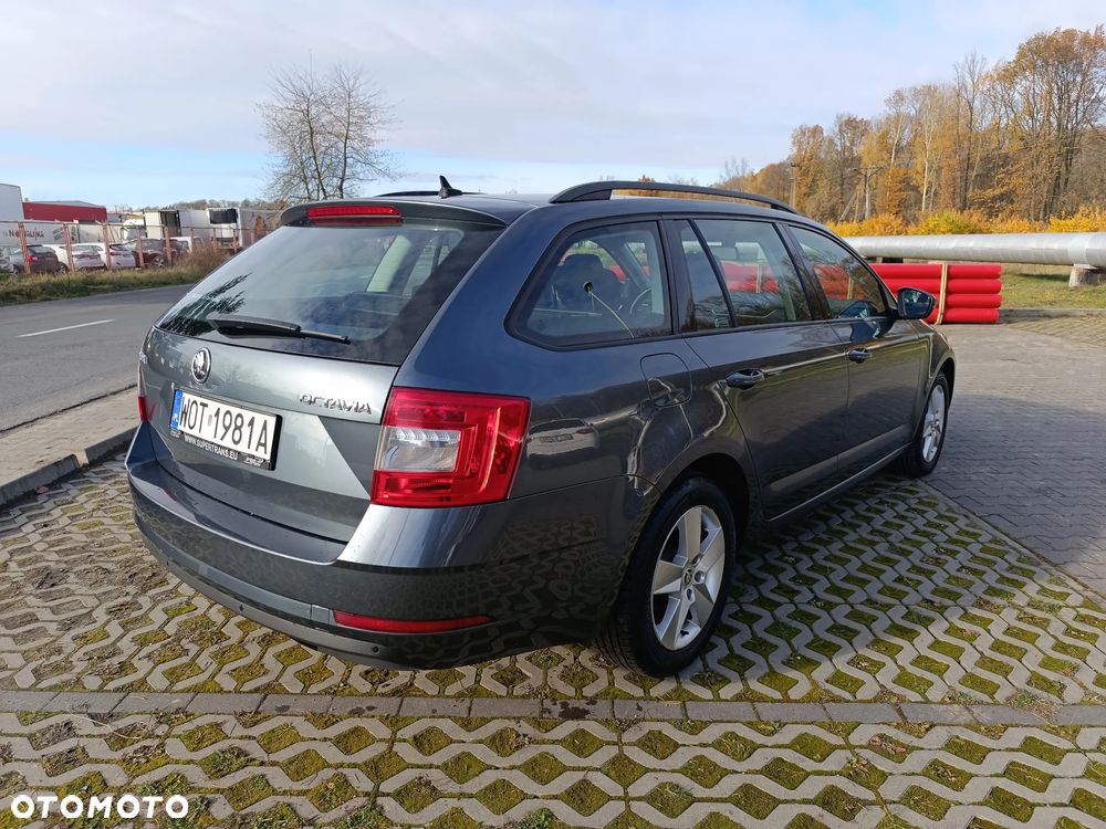 Skoda Octavia 1.5 TSI ACT Ambition - 2