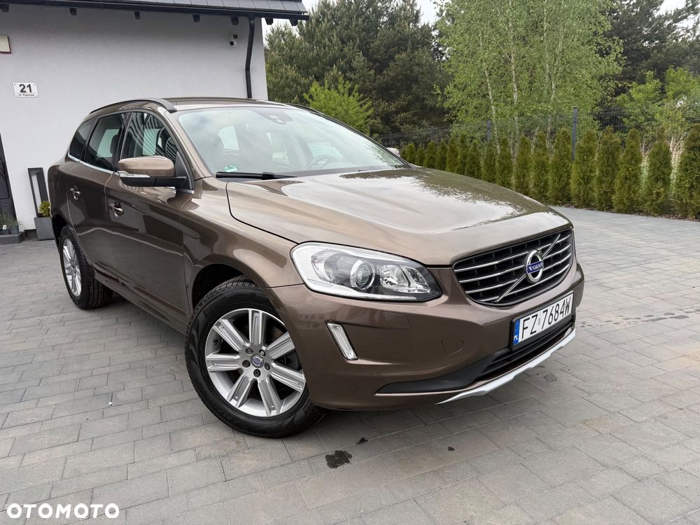 Volvo XC 60 D4 Geartronic Momentum - 1