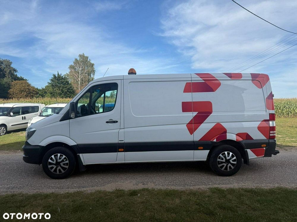 Mercedes-Benz Sprinter - 3