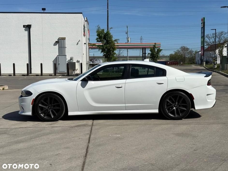 Dodge Charger - 4