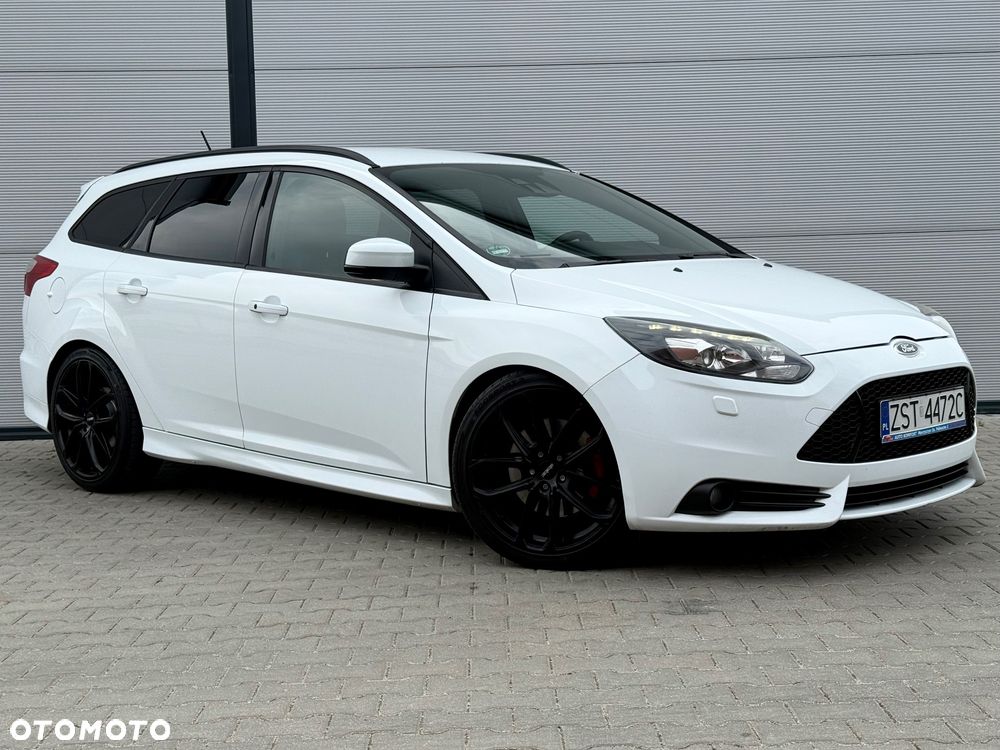Ford Focus 2.0 EcoBoost ST mit Leder-Sport-Paket - 12