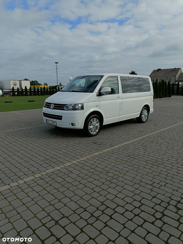 Volkswagen Multivan - 5