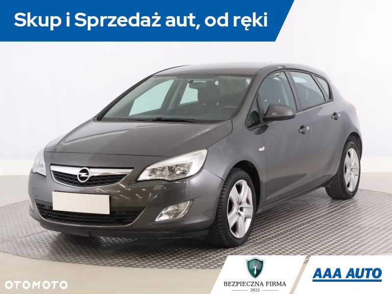 Opel Astra - 3