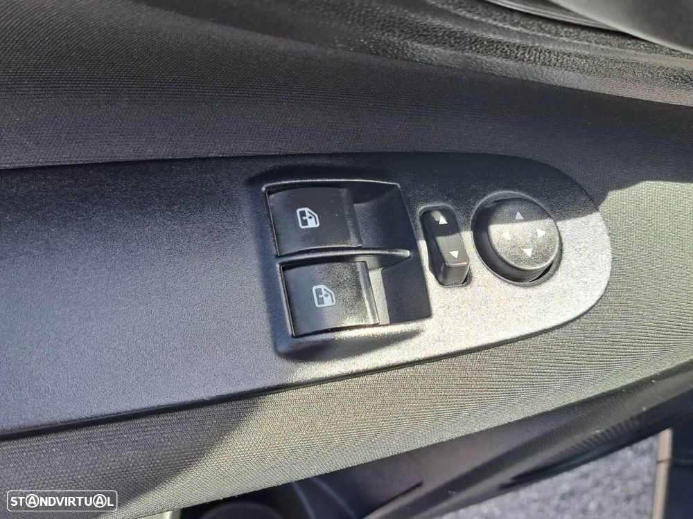 Fiat Punto 1.2 Easy S&S - 26