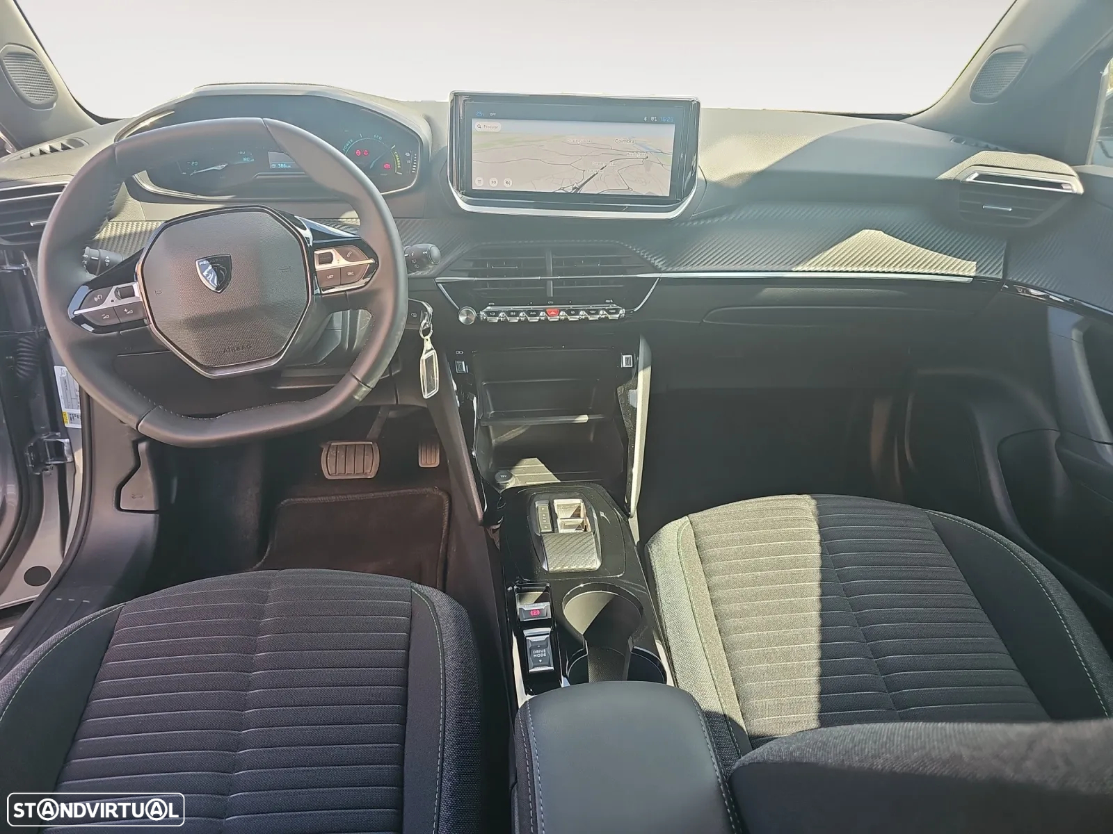 Peugeot e-2008 54 kWh Active - 11