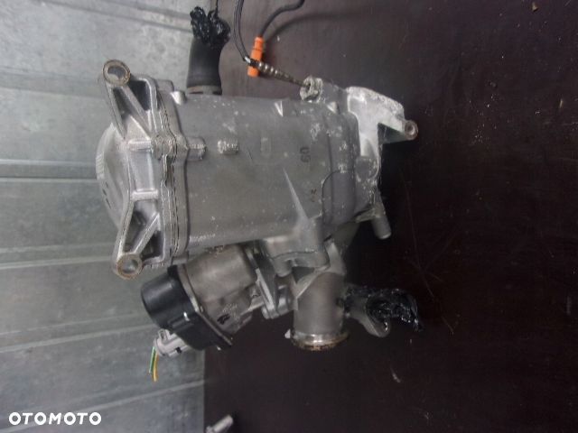 Chłodnica Recyrkulacji Spalin 3.0 CTB 059131515 DS - 3