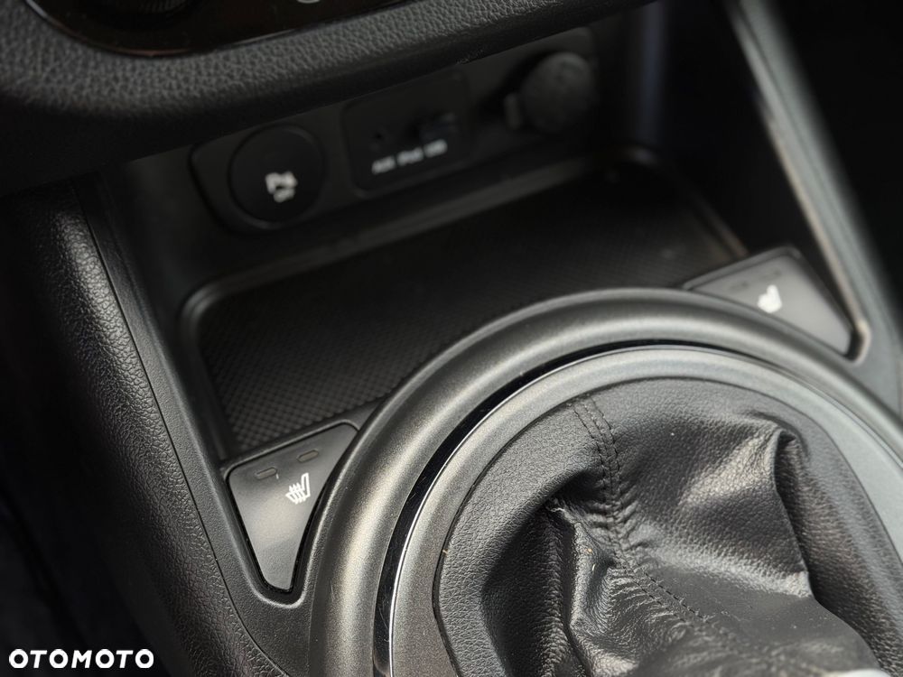 Kia Sportage 2.0 CRDI 2WD Spirit - 19