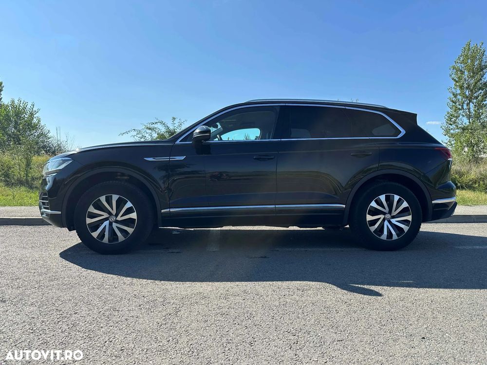 Volkswagen Touareg V6 TDI Elegance - 3