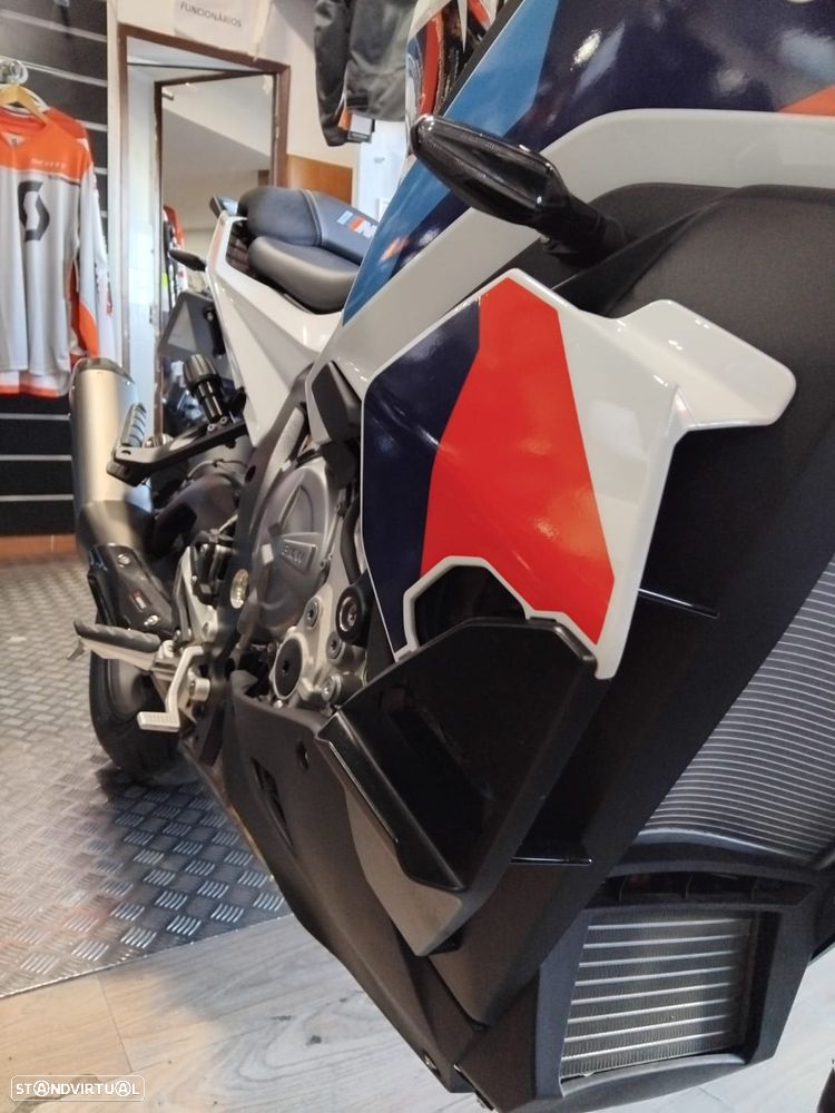 BMW M 1000 XR M - 17