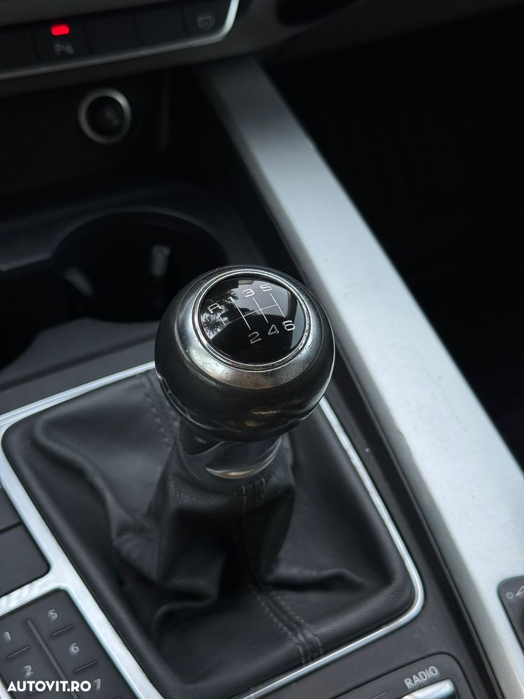 Audi A4 Avant 2.0 TDI ultra - 38