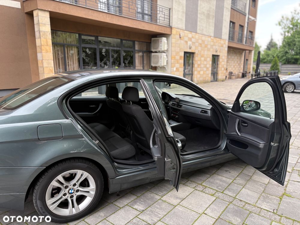 BMW Seria 3 - 7