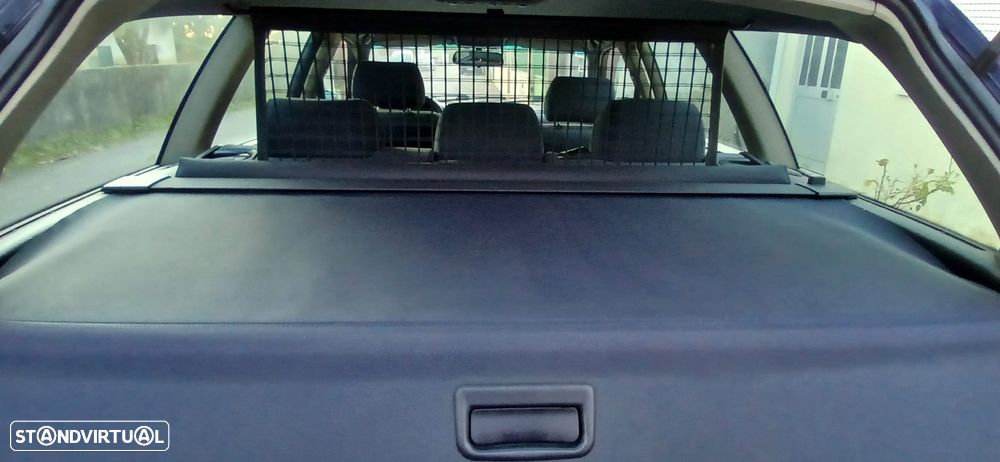 Audi A4 Avant 1.9 TDI Attraction - 4