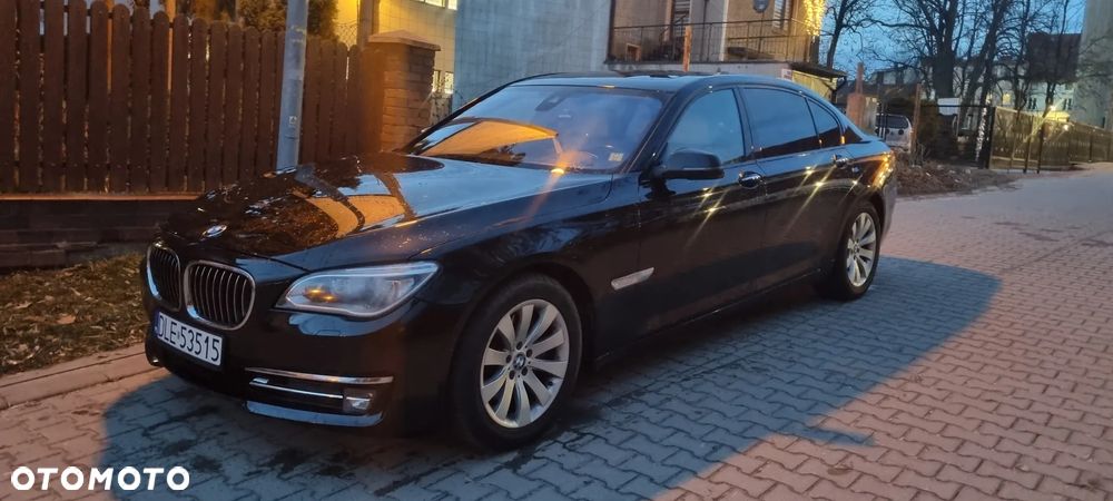 BMW Seria 7 730Ld Edition Exclusive - 9