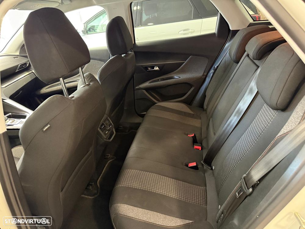 Peugeot 3008 1.5 BlueHDi Allure Baixo Consumo EAT8 - 6