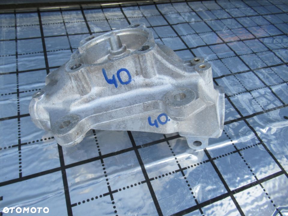 ZWROTNICA PRZEDNIA PRZÓD LEWA BMW 1 E87 E81 31216764443-03 6764443-03 2004- - 2