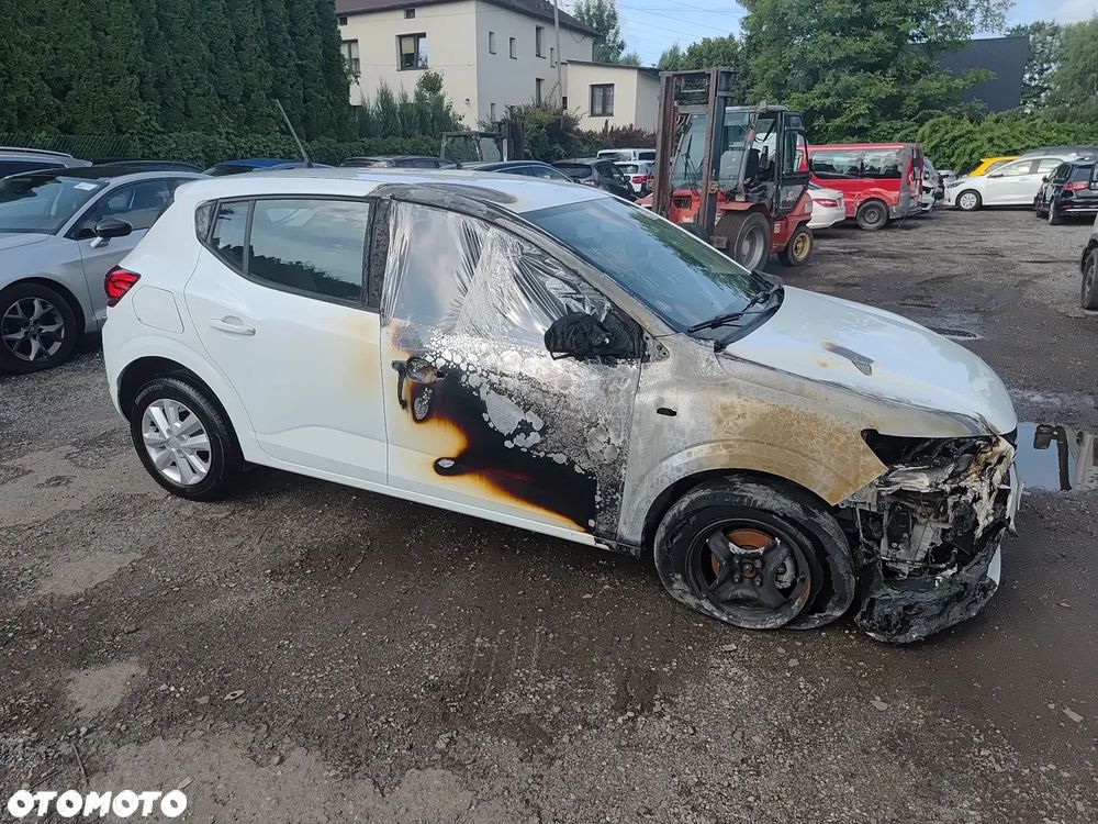 Dacia Sandero 1.0 TCe Expression CVT - 12