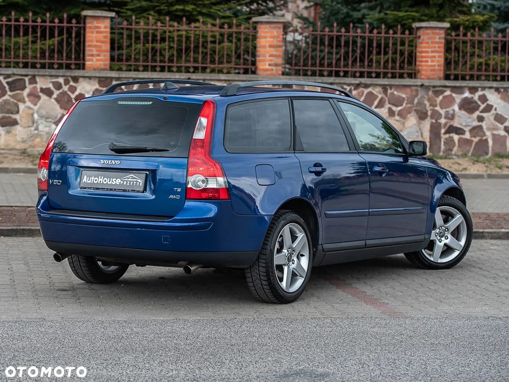 Volvo V50 T5 AWD Summum - 4