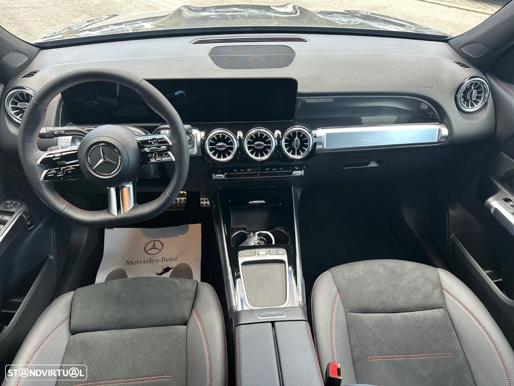 Mercedes-Benz GLB 180 d AMG Line - 4