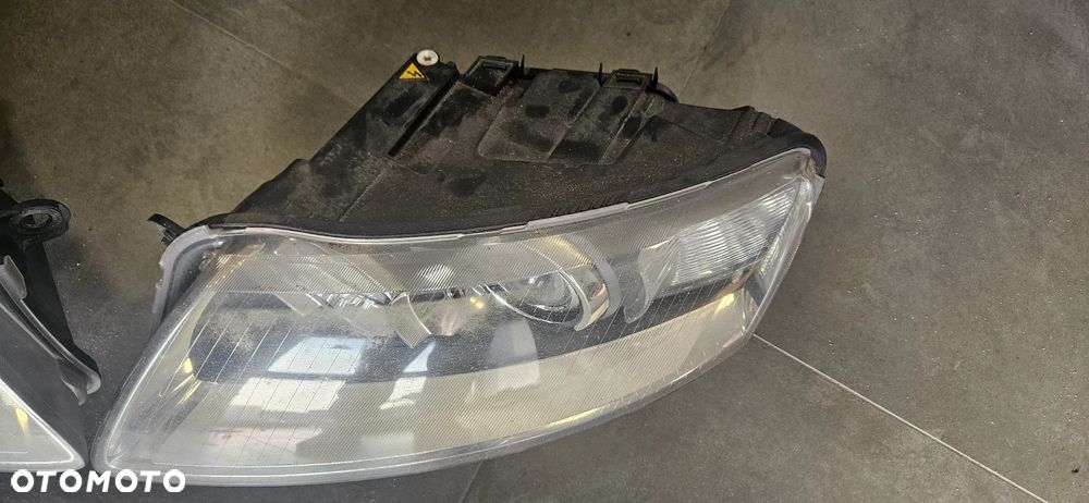 Lampa lewa prawa przód przednia xenon Audi A6 C6 2006r Europa - 5