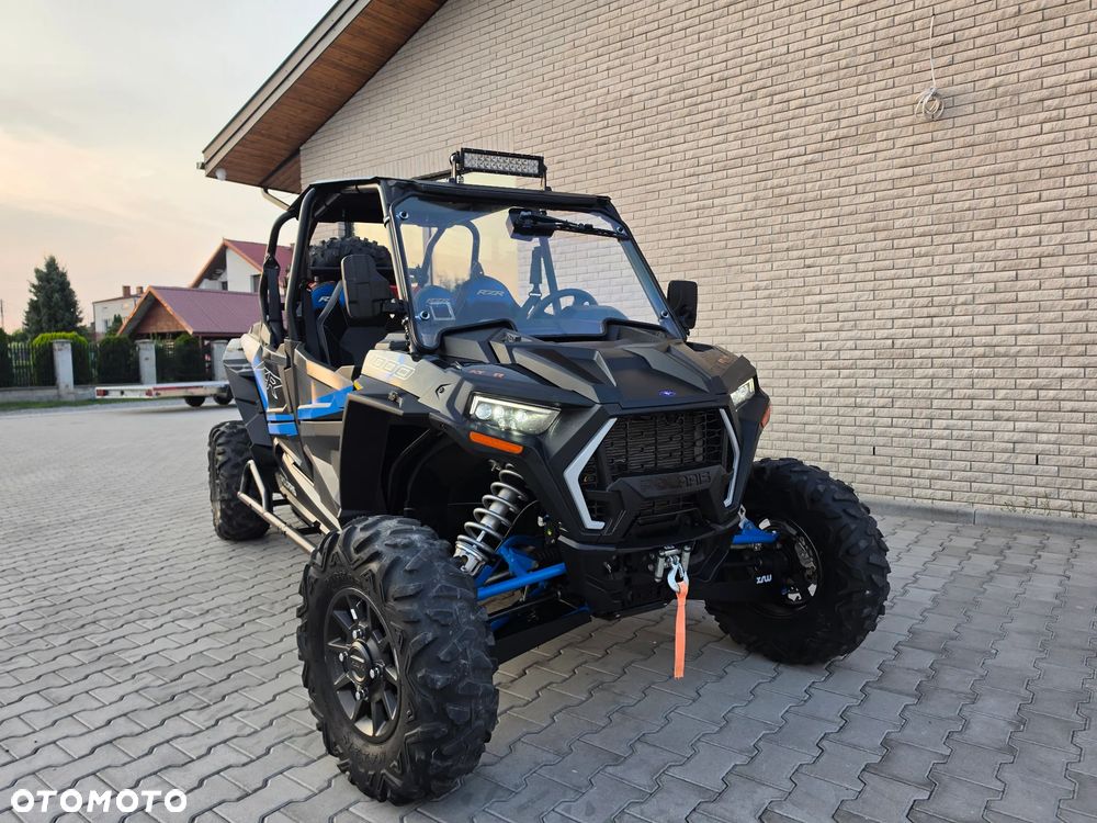 Polaris RZR - 19