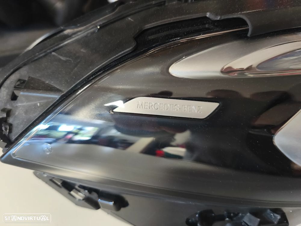 Farol direito Led high Performance Mercedes w177 - 6
