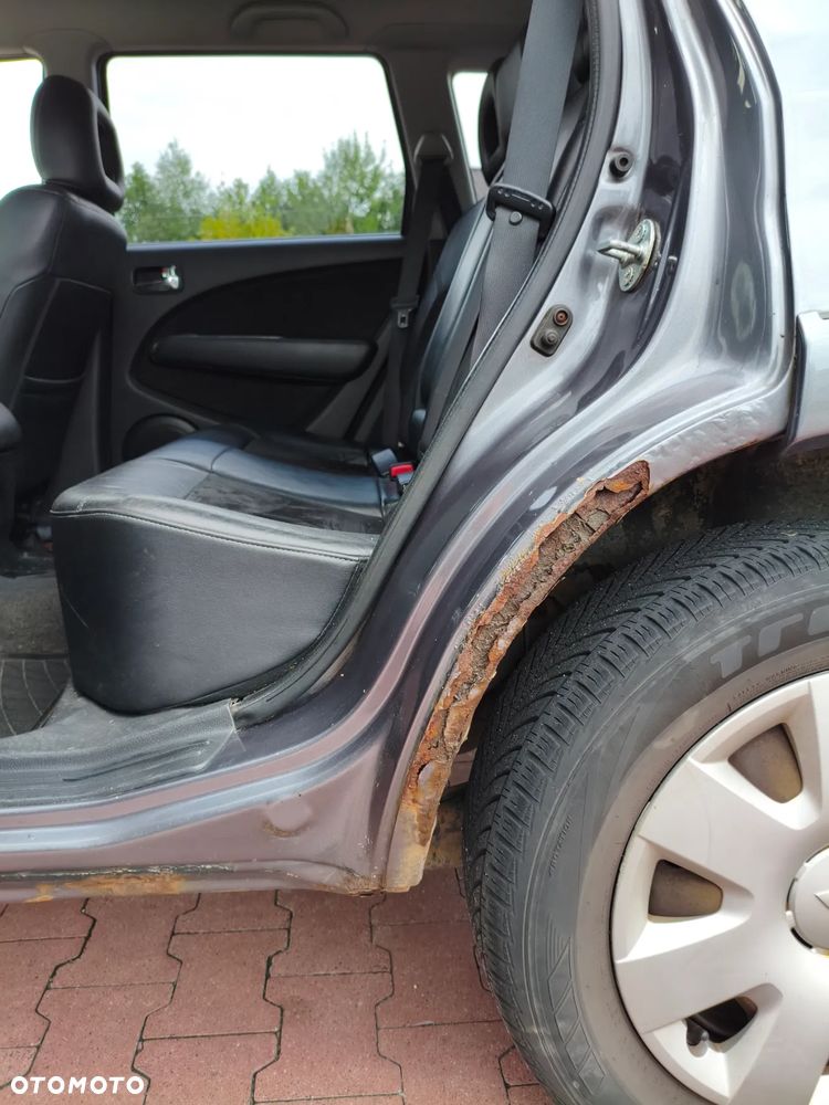 Mitsubishi Outlander 2.0 Turbo 4WD - 24