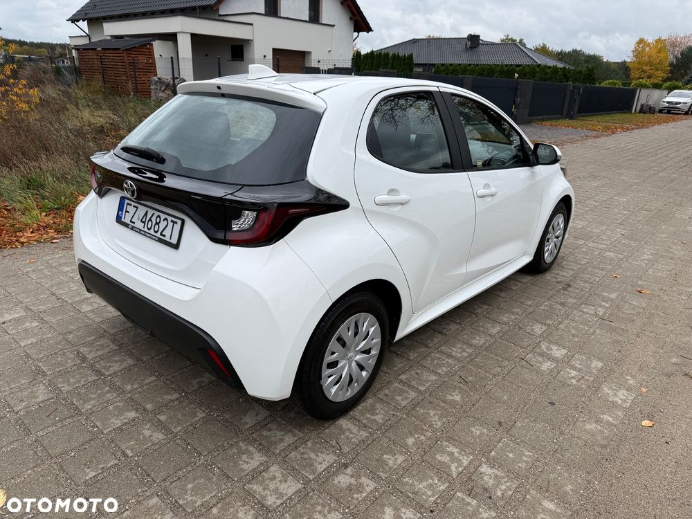 Toyota Yaris 1.5 Style - 6