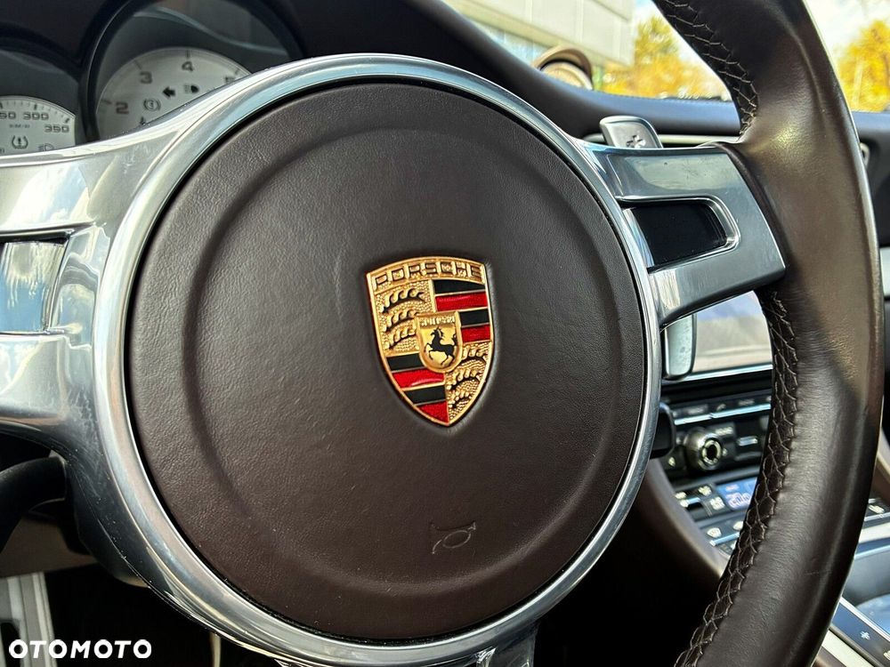 Porsche 911 - 31