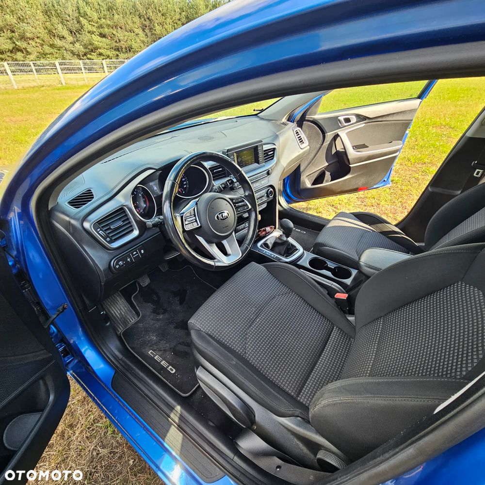 Kia Ceed Cee'd 1.4 L Business Line - 11