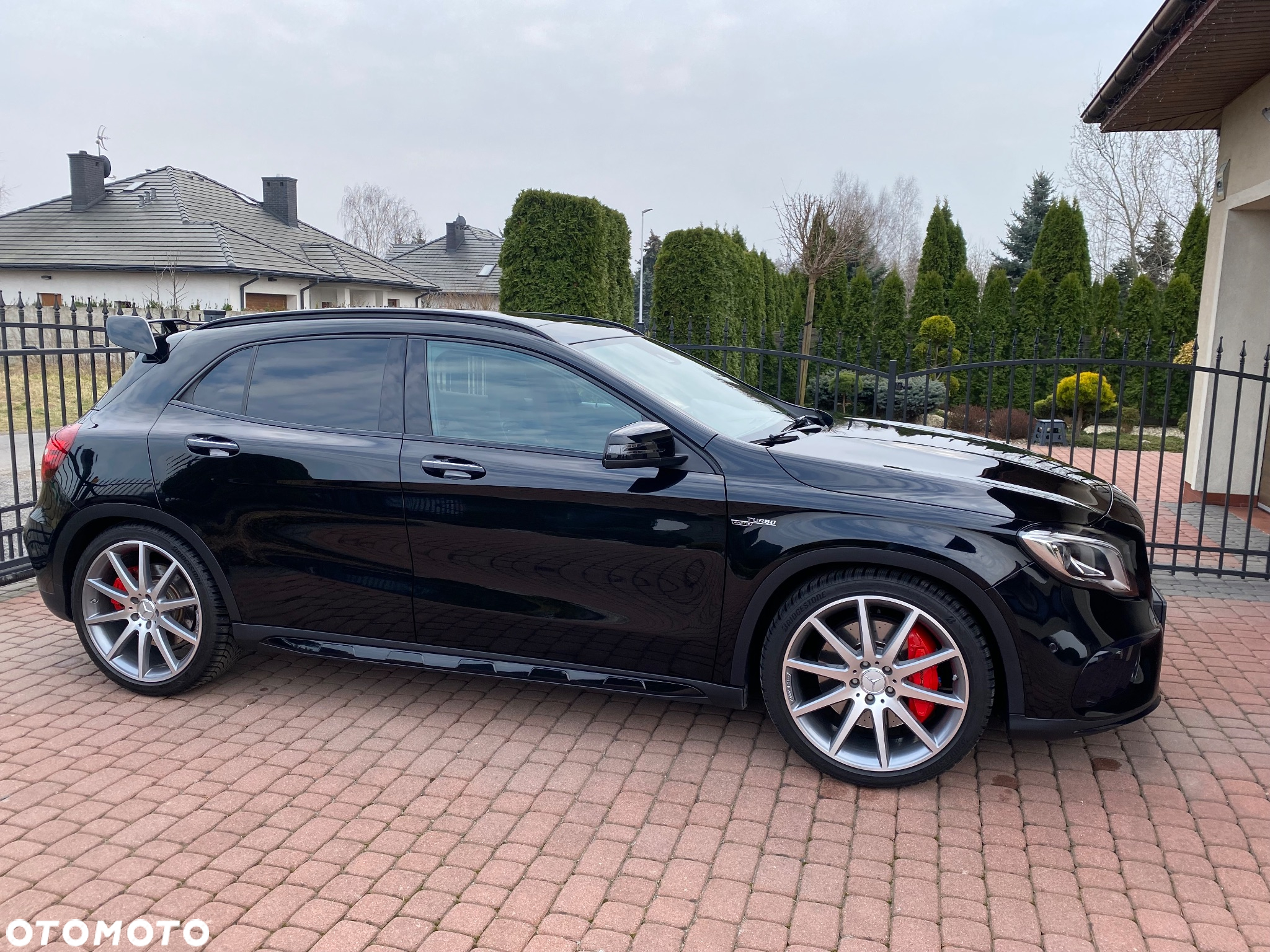 Mercedes-Benz GLA AMG 45 4-Matic - 11