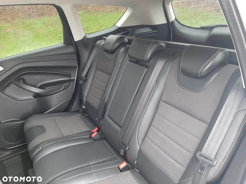 Ford Kuga 2.0 TDCi 4x4 Individual - 34