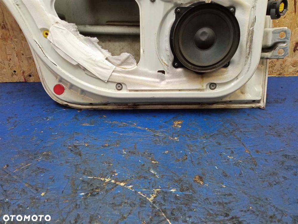 DRZWI LEWY TYŁ LIFT ALFA ROMEO 147 BIAŁE - 4