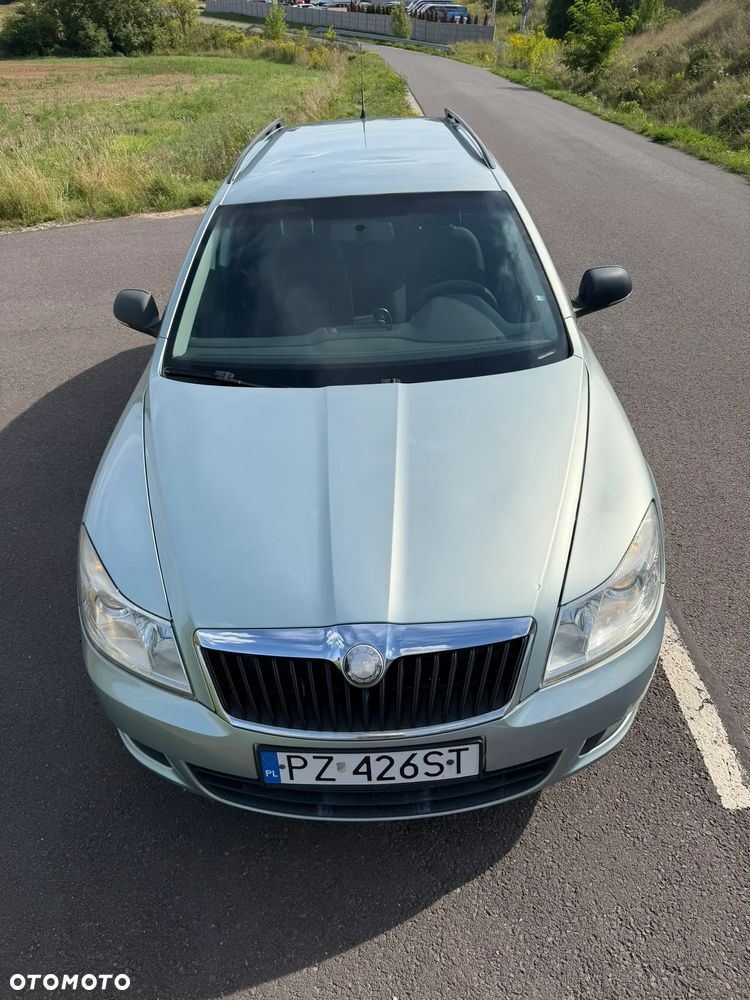Skoda Octavia 1.6 Mint - 3