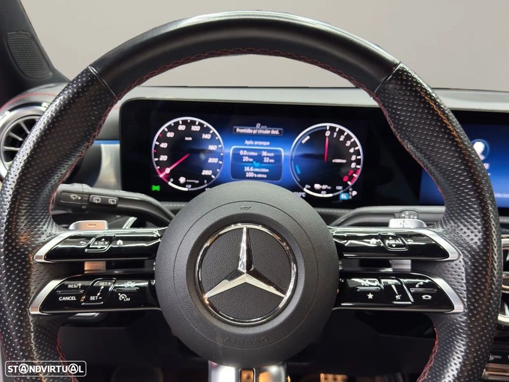 Mercedes-Benz CLA 250 e Shooting Brake AMG Line - 11