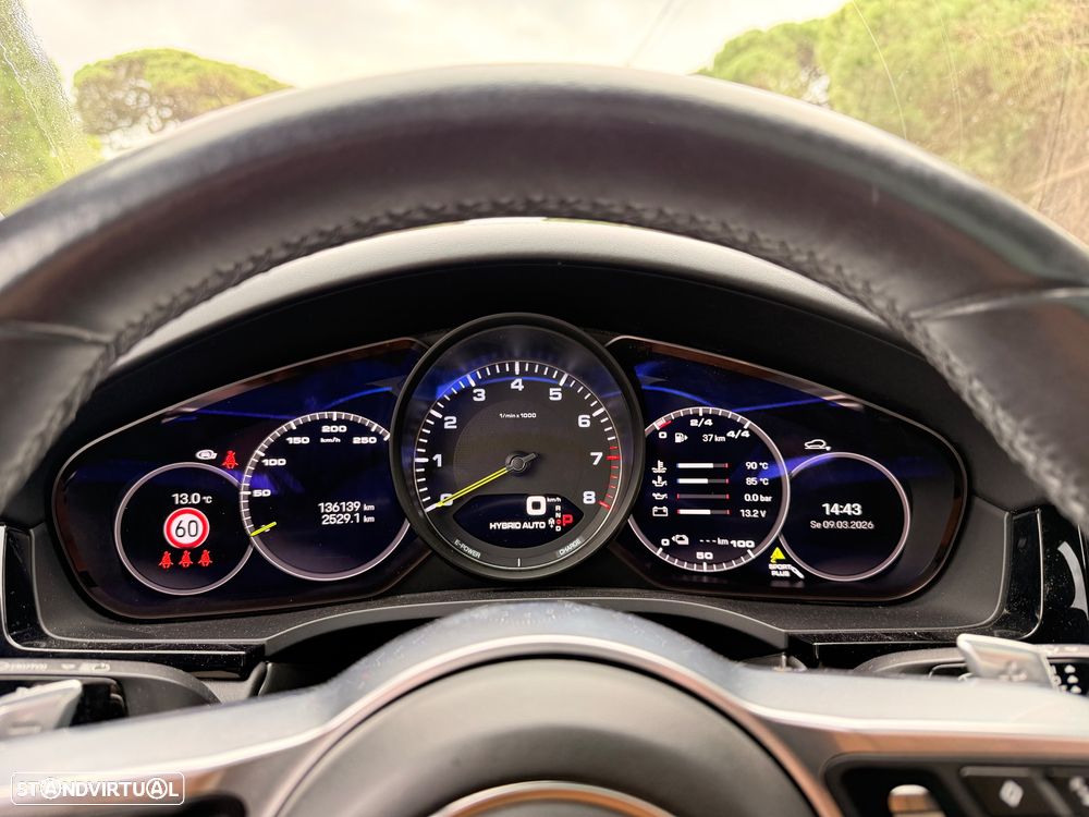 Porsche Cayenne Coupé E-Hybrid Tiptronic S - 9