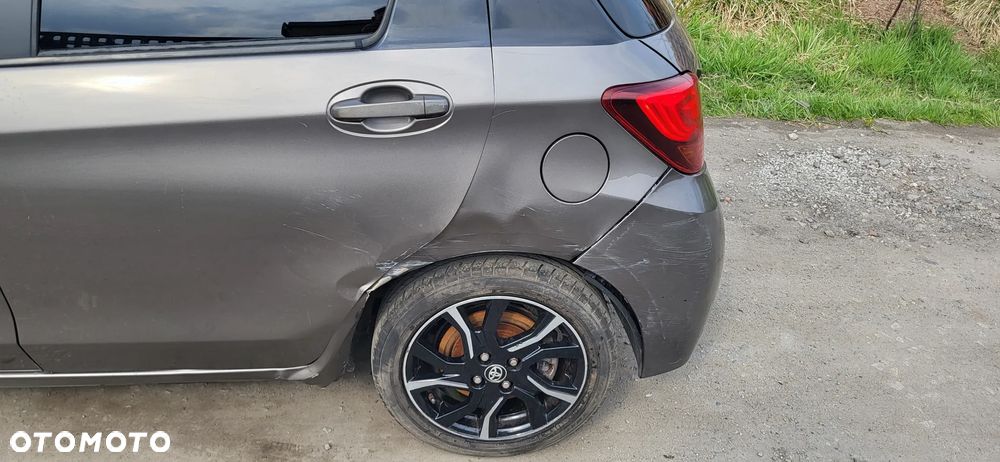 Toyota Yaris 1.5 VVT-i Style Selection - 14